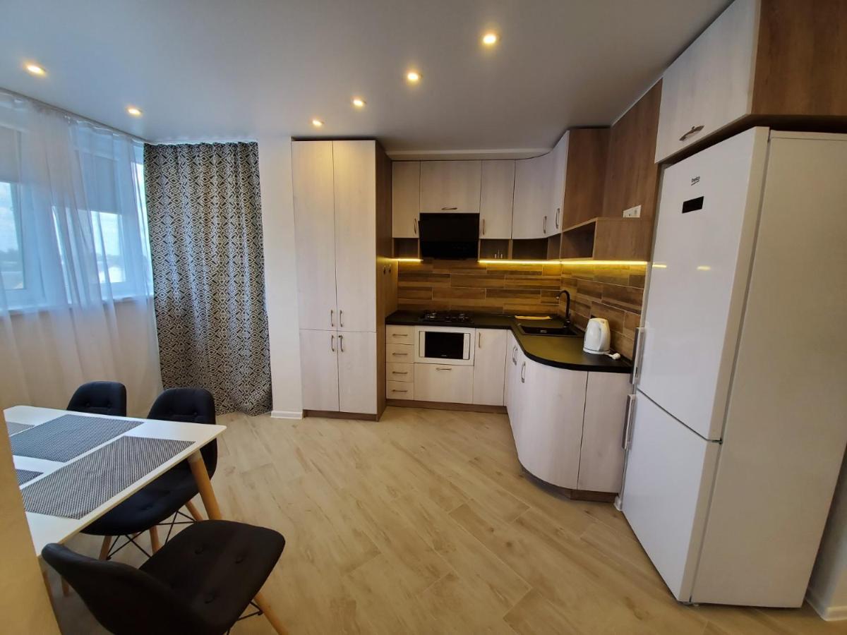 Appartement Sleep & Flight à Boryspilʼ Extérieur photo