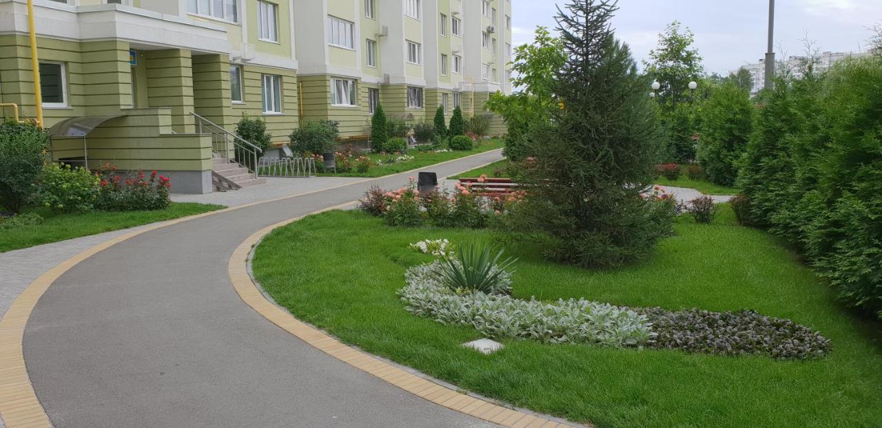 Appartement Sleep & Flight à Boryspilʼ Extérieur photo